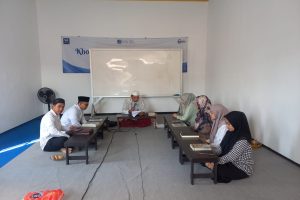 Lantunan Ayat Suci Menggema: Graha Al Quraniyah Gelar Khotmil Quran Penuh Khidmat